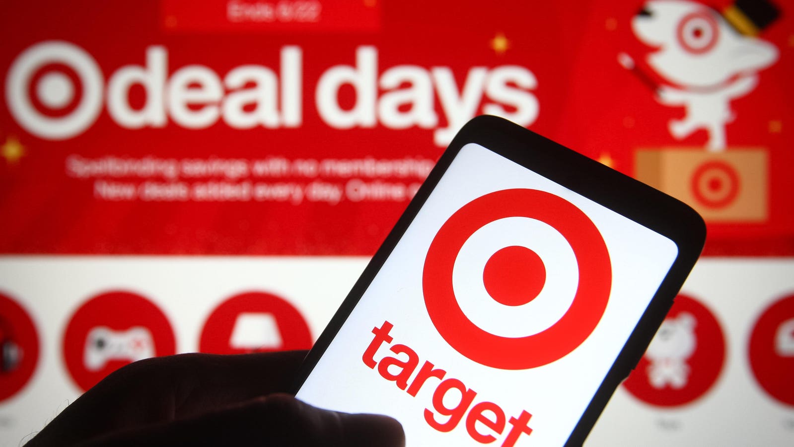 Target Loses Web Traffic As Costco Gains on Feb. 28 Economic Blackout Day