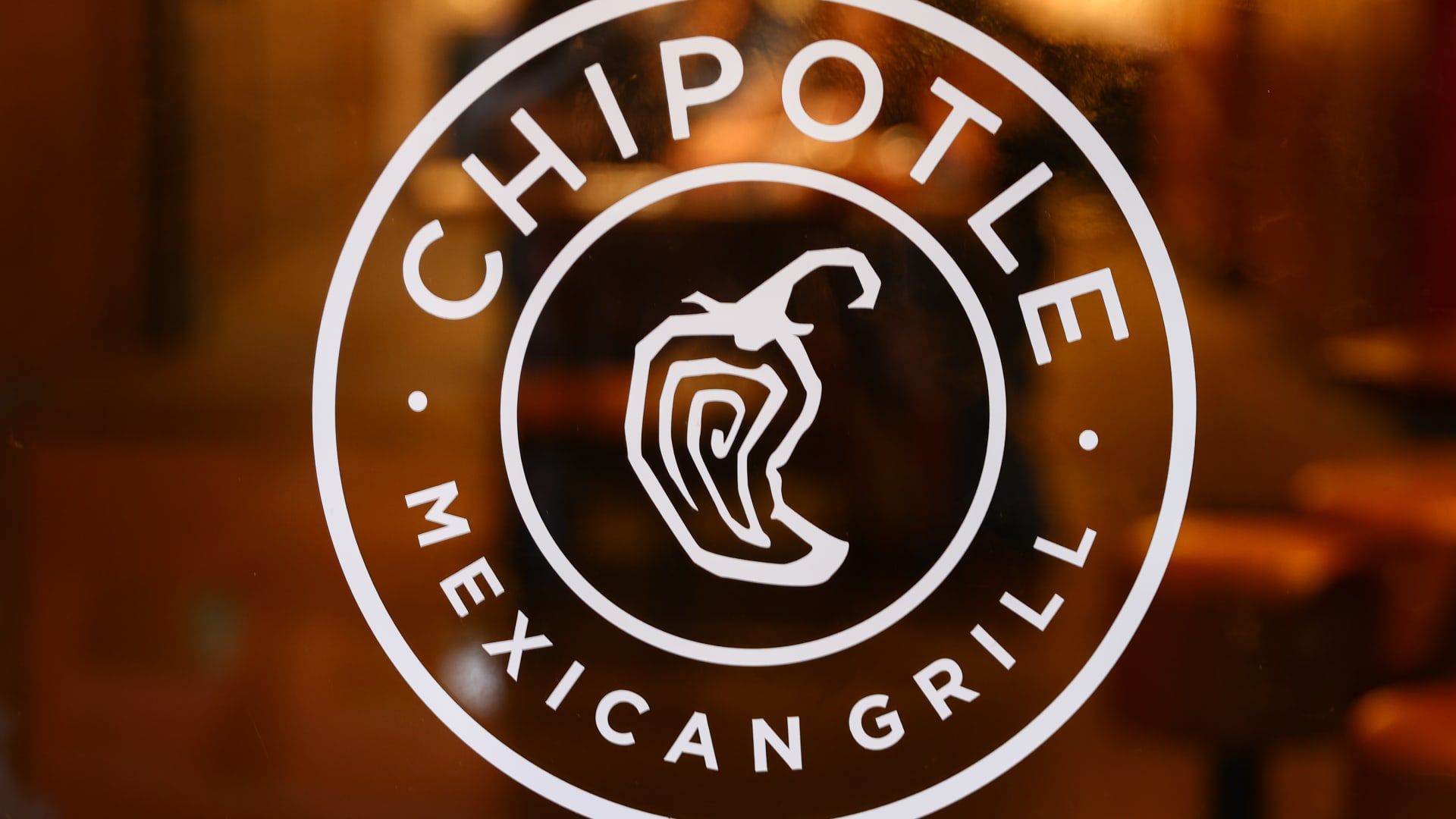 Chipotle Expands in Mexico Amid Trump Tariffs