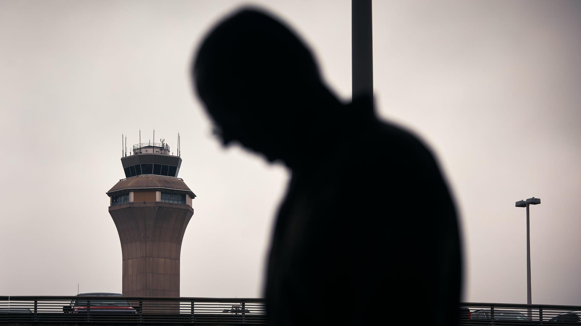 Newark Air Traffic Controllers Lose Contact with Planes