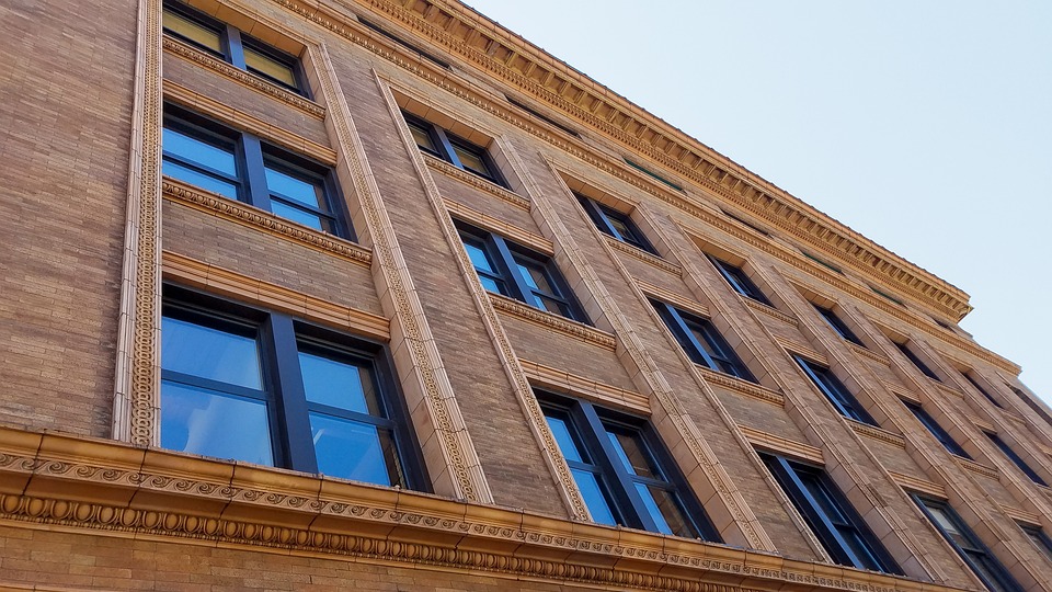 The Engagement Paradox: How Political Tensions are Affecting Employee Commitment