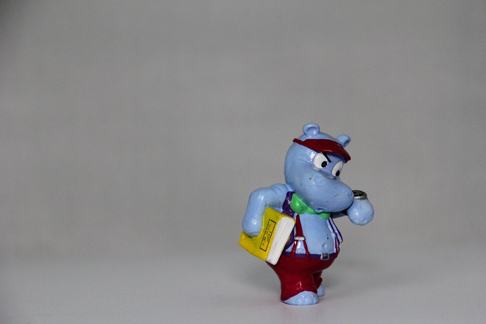 From College to Career: Navigating the Job Market with the Right Resources