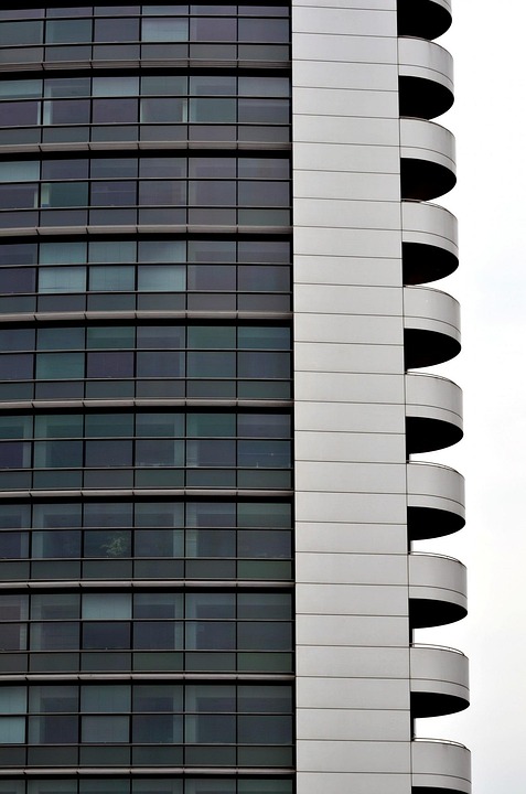 Thriving in a State of Flux: How to Adapt to Constant Change at Work