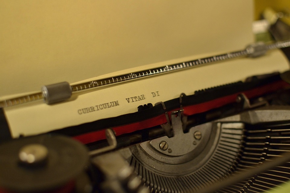 Beat the Afternoon Slump: 10 Productivity Hacks to Stay Energized and Focused