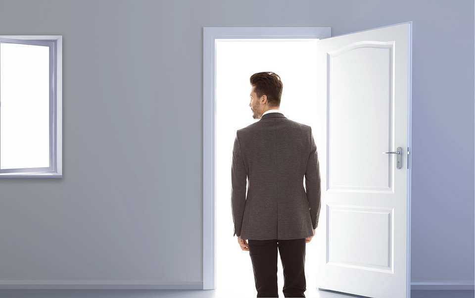 Strategic Intelligence: Using Pre-Application Inquiry to Navigate the Modern Job Market