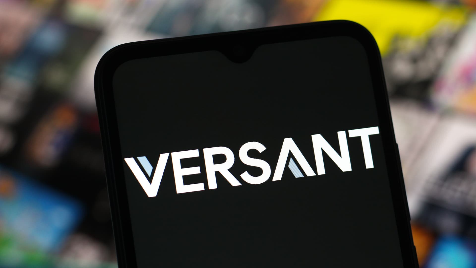 Comcast’s Versant reports declining annual profit as it prepares to go public