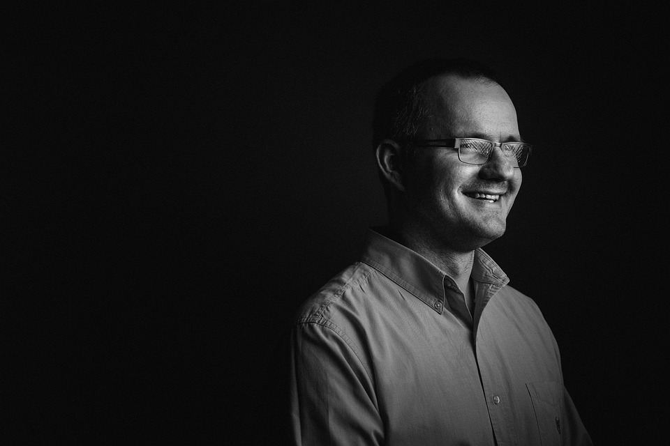 Holding Companies Accountable: The Role of Politics in CSR Oversight