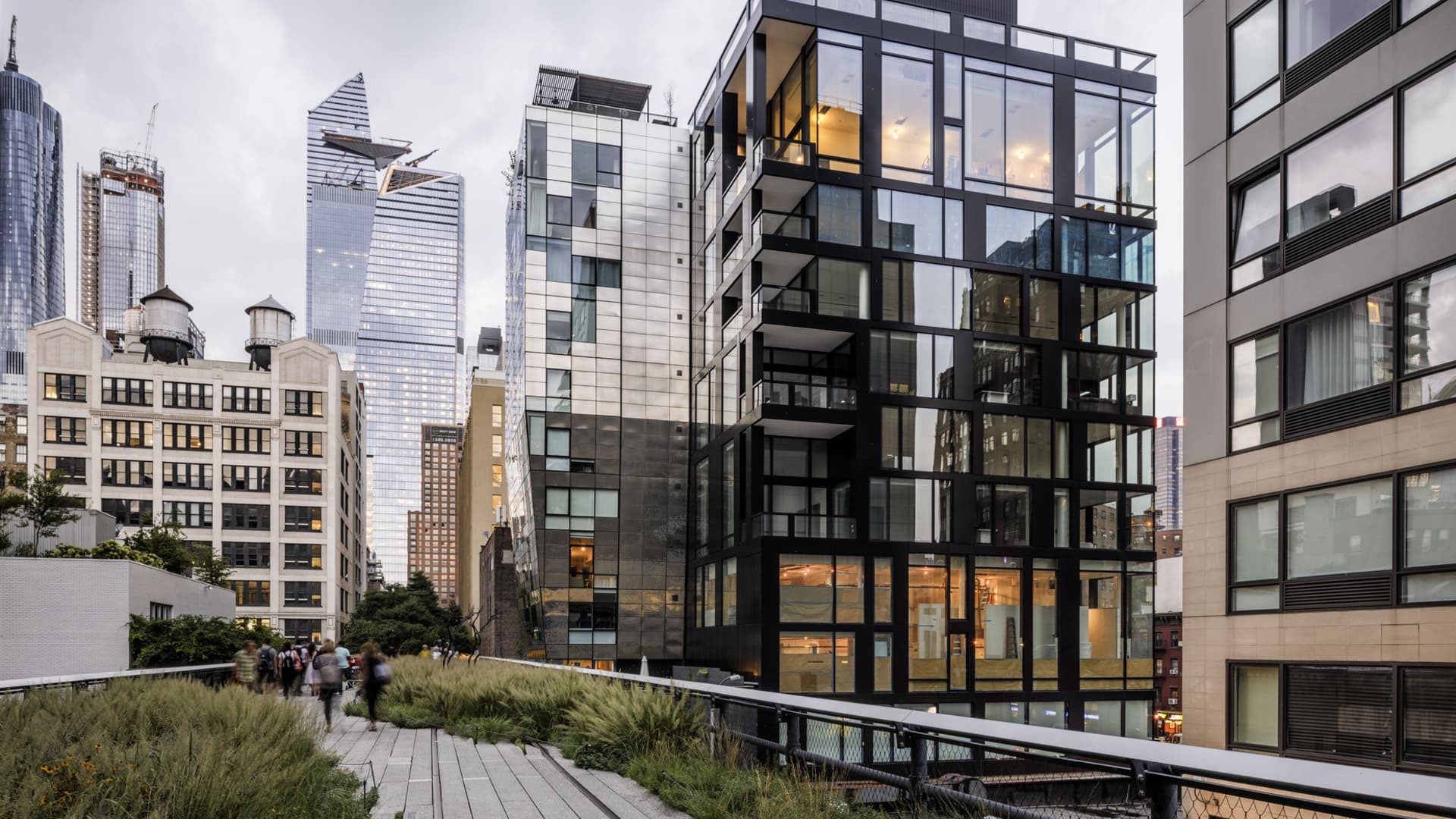 One in three Manhattan condo owners lost money when they sold in the last year