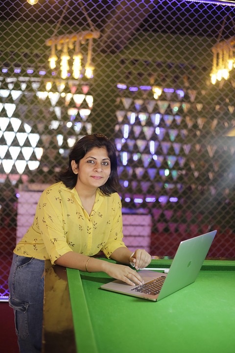 The Role of Unions in Protecting Employee Rights: A Guide to Collective Bargaining