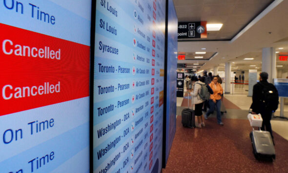 Airlines warn flight cancellations to continue even after shutdown