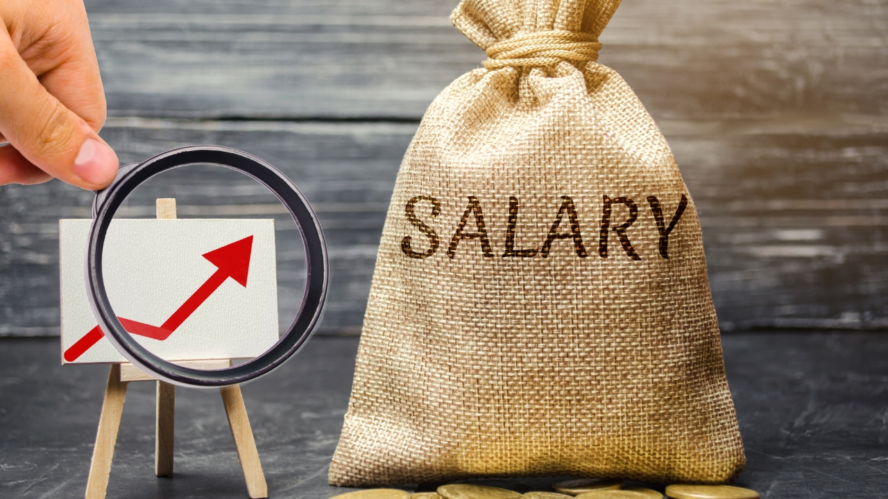 Salary Negotiation Fails Before It Starts for Most Professionals