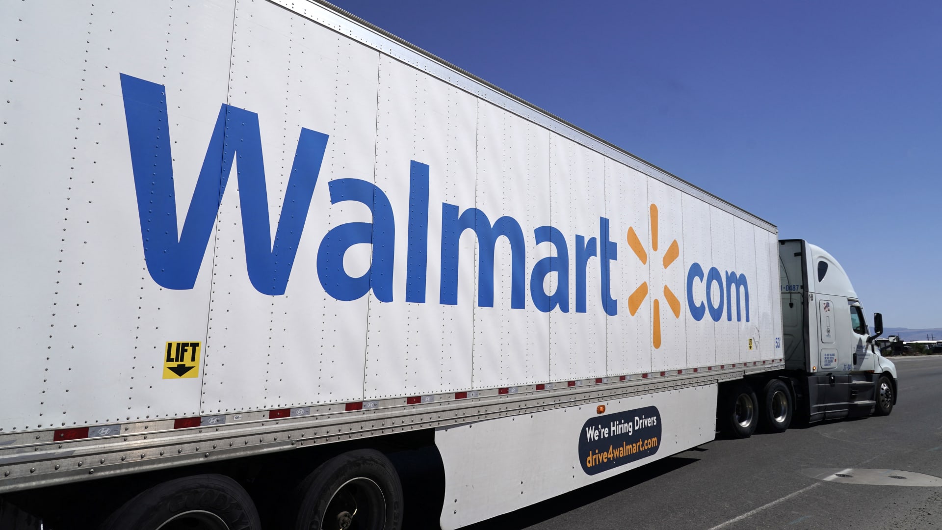 U.S. Sues Walmart and Branch Messenger over Driver Payment Accounts