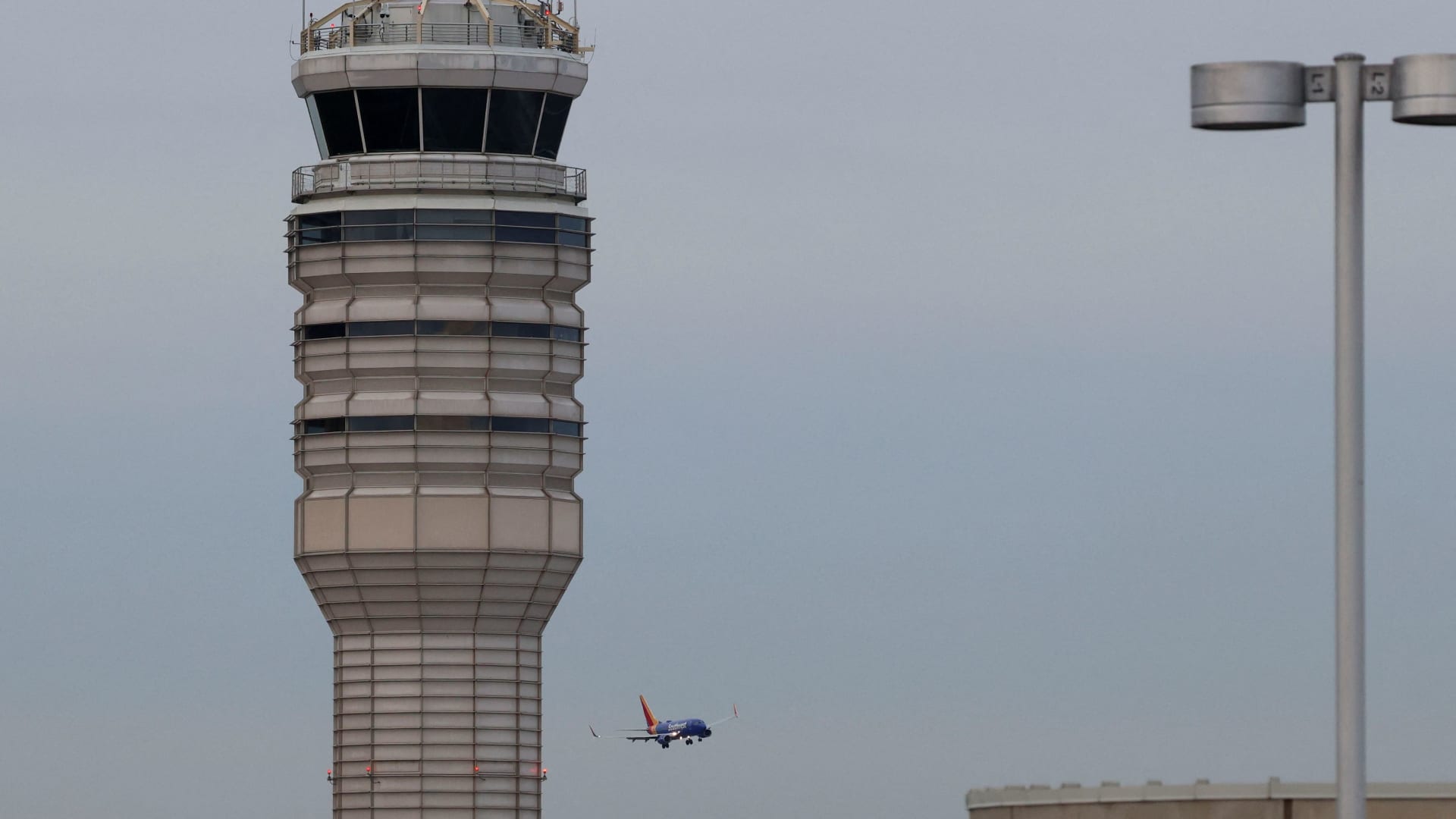 FAA to Restrict Helicopter Traffic Near D.C. Airport