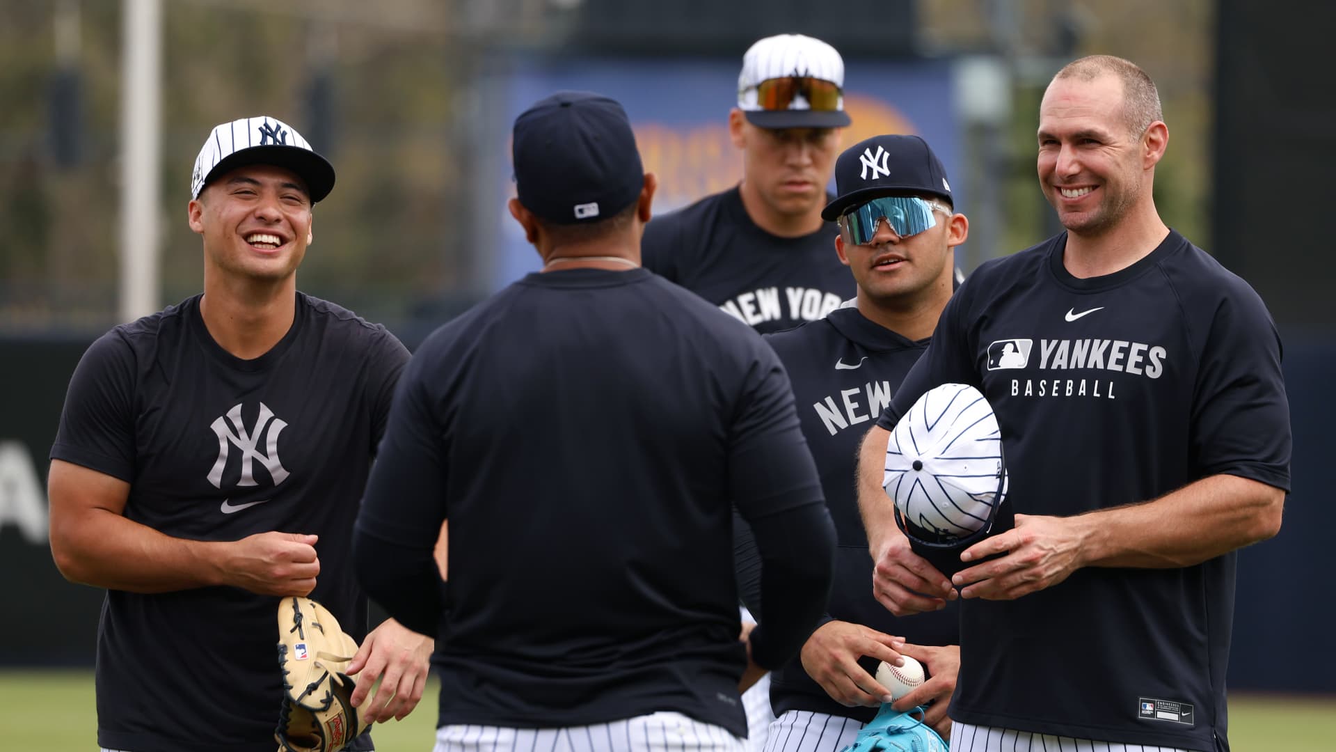 NY Yankees Beard Ban Is Over