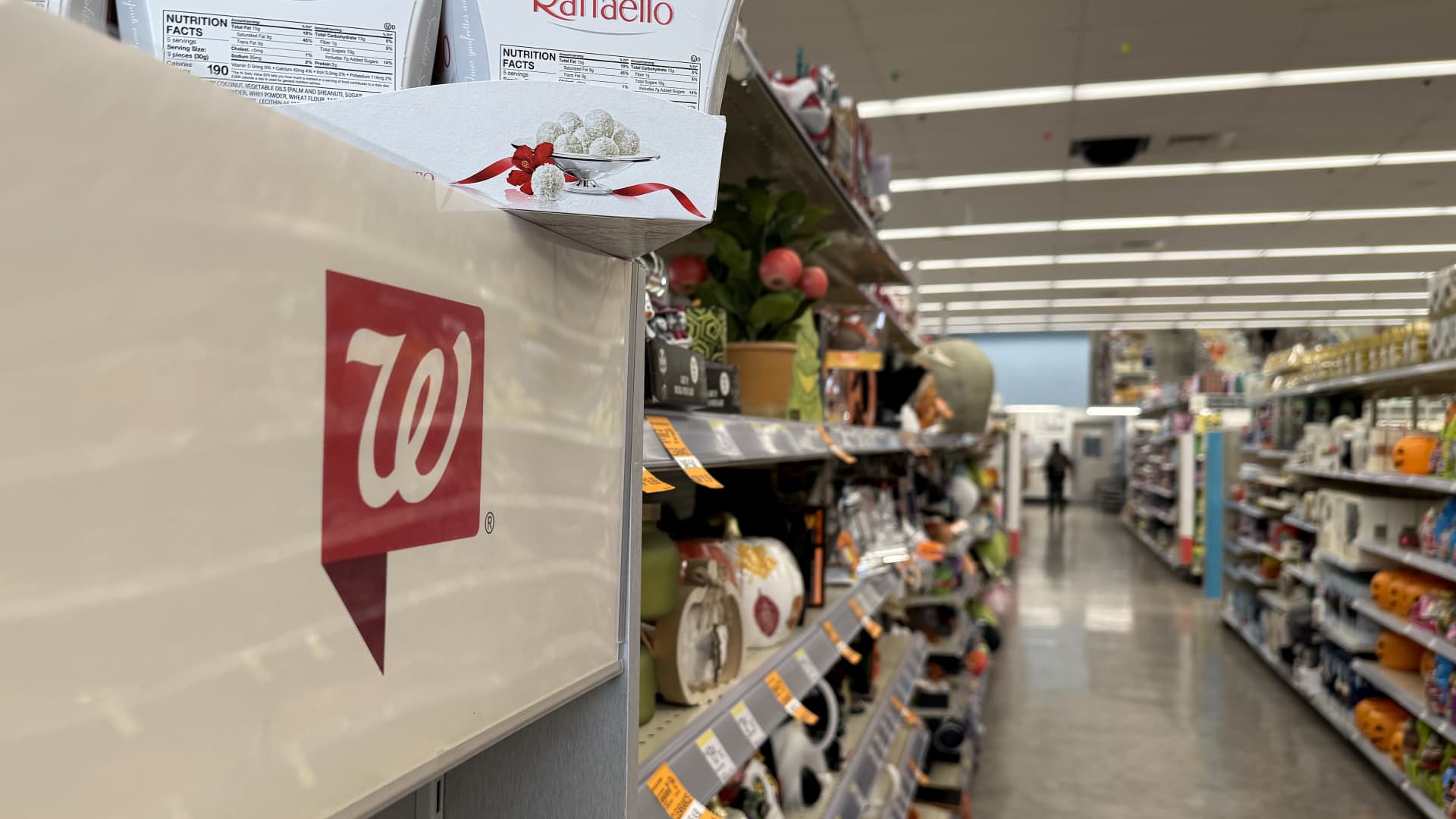 Walgreens to Go Private in  Billion Deal with Sycamore Partners