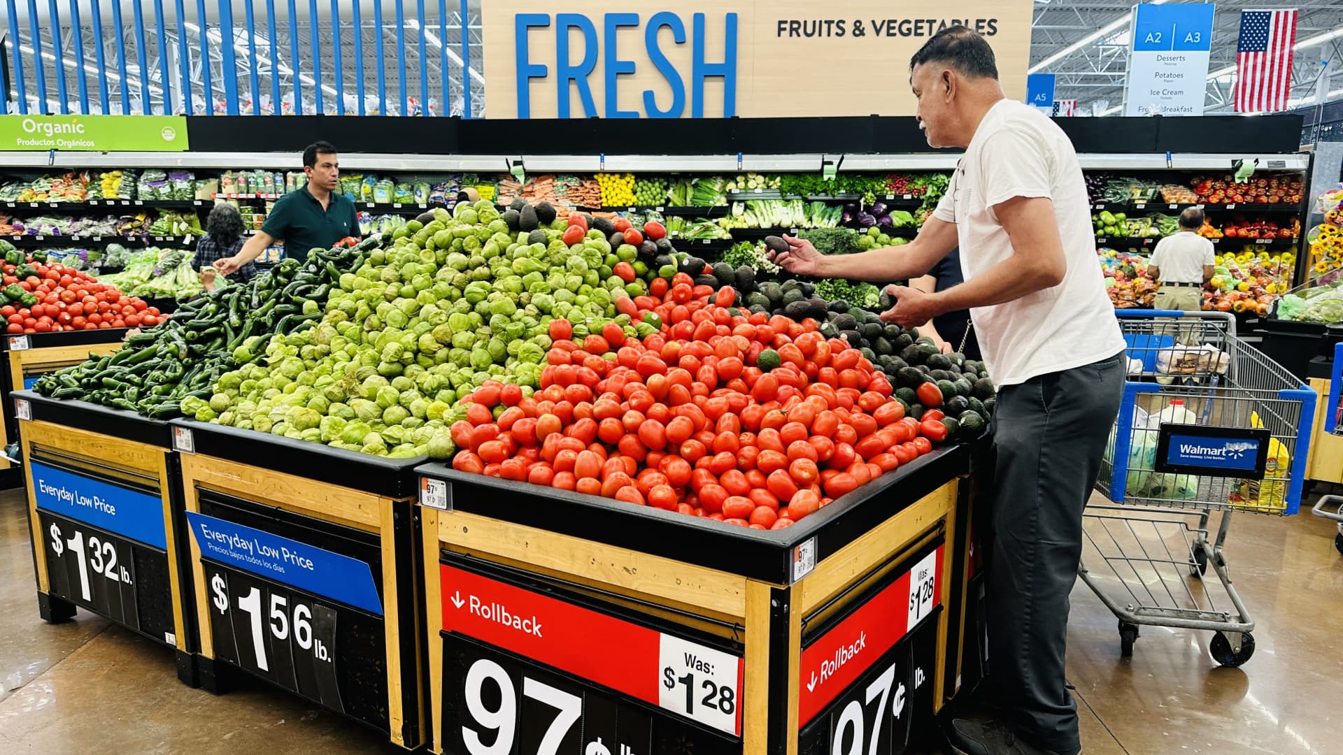 Walmart to Increase Prices Due to Trump Tariffs Walmart to Increase Prices Due to Trump Tariffs