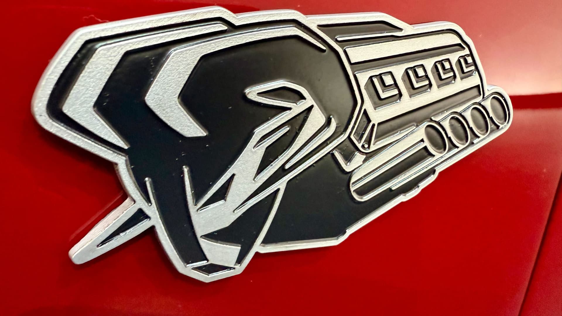 Ram Resurrects Hemi Engine With ‘Symbol of Protest’ Badge Ram Resurrects Hemi Engine With ‘Symbol of Protest’ Badge